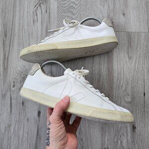 Veja | Esplar white minimalist leather preppy low-top sporty sneakers | WMS 9
